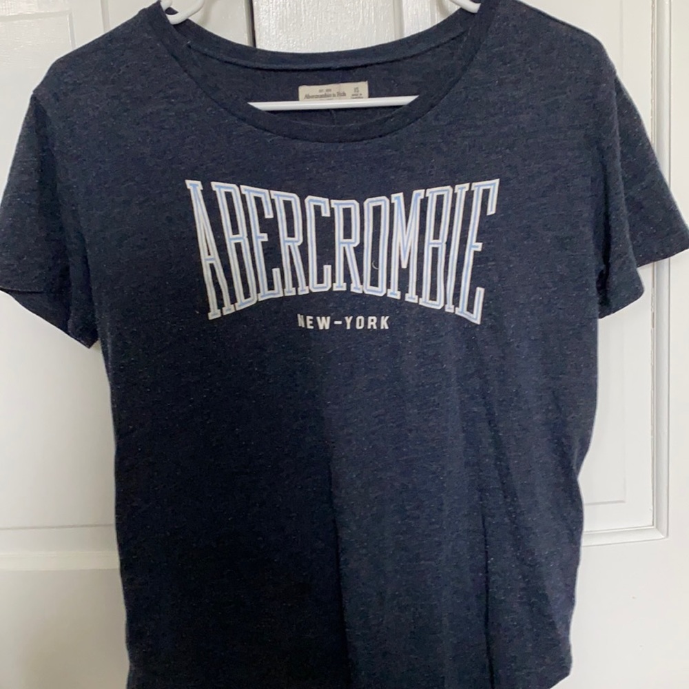 Abercrombie t shirt
